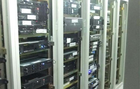 西安電信機(jī)房托管租用服務(wù)器排列整齊有序