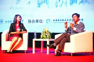 李彥宏對話技術(shù)菁英：互聯(lián)網(wǎng)至今讓我心潮澎湃