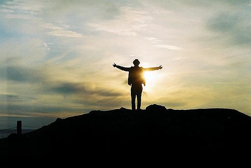 監(jiān)獄里的曼德拉啟示：寬容別人，升華自己