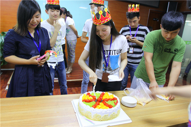 We are young 我們正年輕，天互數(shù)據(jù)6月生日會
