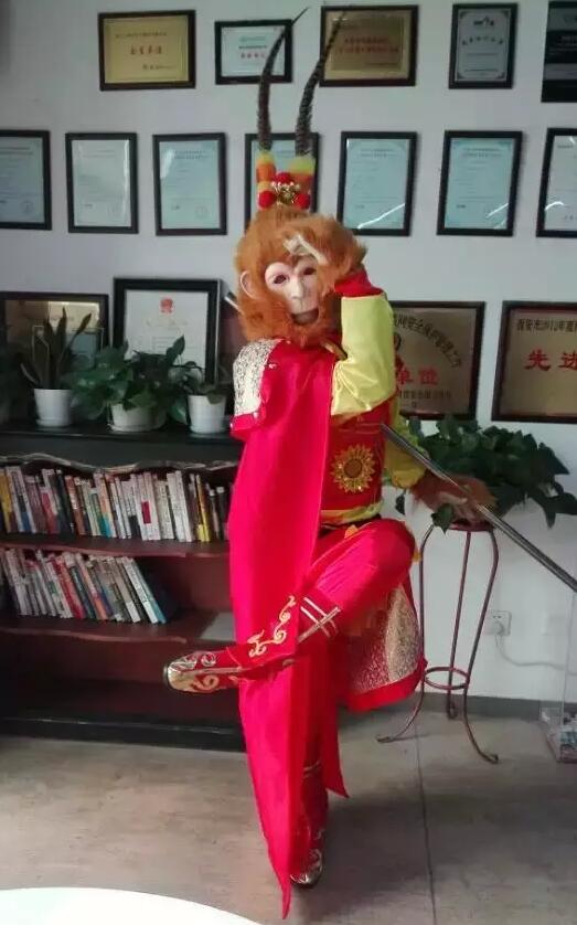 美猴王巡視花果山助力美猴云，天互數(shù)據(jù)的小伙伴亮了