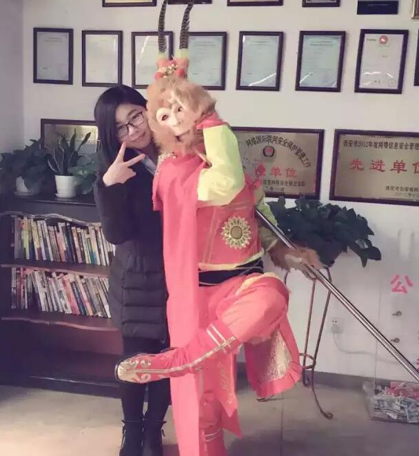 美猴王巡視花果山助力美猴云，天互數(shù)據(jù)的小伙伴亮了