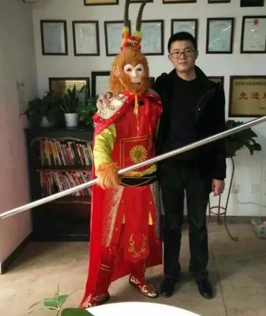 美猴王巡視花果山助力美猴云，天互數(shù)據(jù)的小伙伴亮了