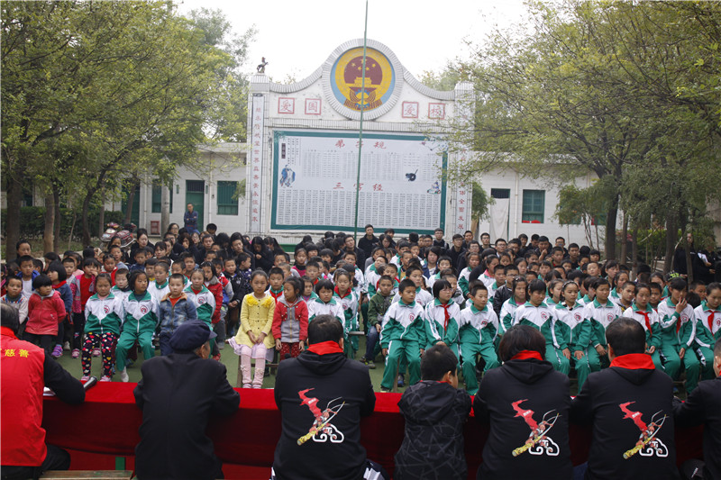 明日實驗小學的孩子們